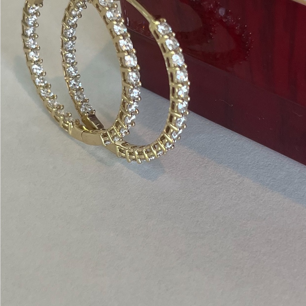 Elegant 14k Gold Hoop Diamond Earrings with 2 Carats Lab F VS IDEAL